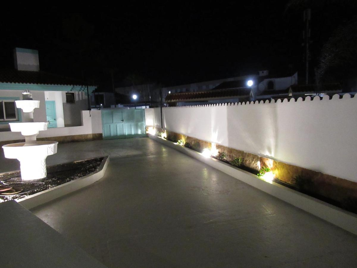 Nautico Boutique Apartments, By Comfortable Luxury - Adults Only Corralejo Bagian luar foto